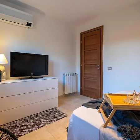 Sardinia Re - Fioretta Flowers Appartement