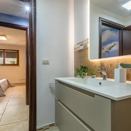 Sardinia Re - Fioretta Flowers Appartement *