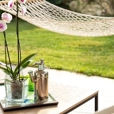 Sardinia Re - Fioretta Flowers Apartment Olmedo